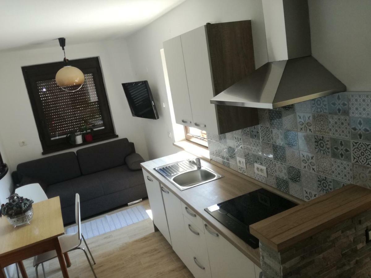 Apartma Irena Volce Exteriör bild